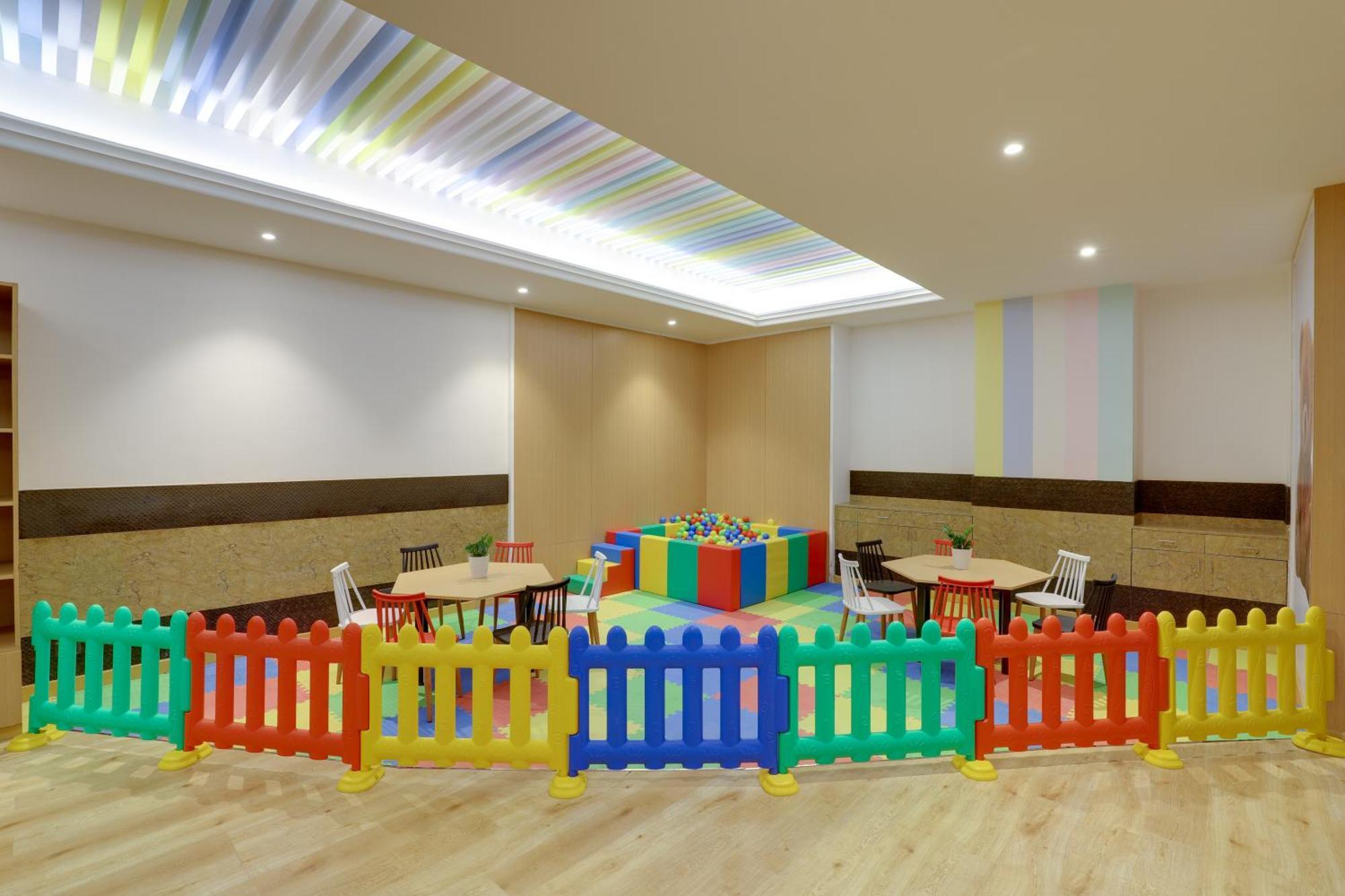 Ramada Plaza By Wyndham Agra Hotel Agra  Bagian luar foto